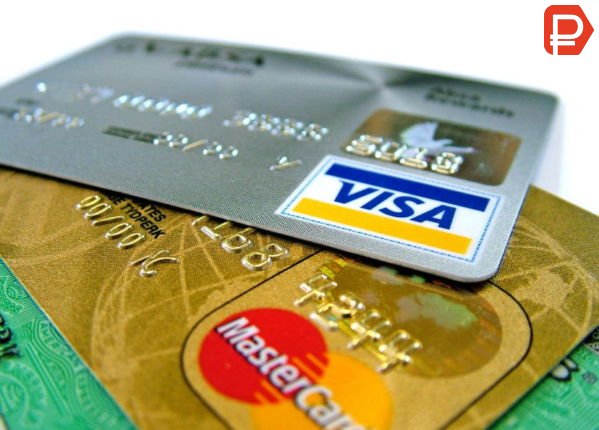 Кредитная карта - вариант для заемщика небольшого возраста