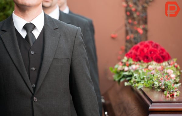 При компенсации за похороны учитываются и различные надбавки